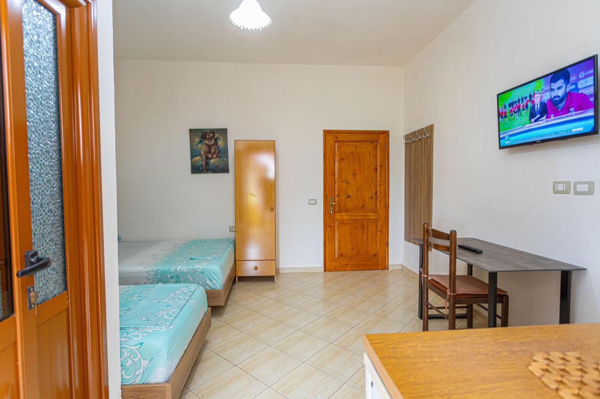 Hotel Olti Влёра Экстерьер фото